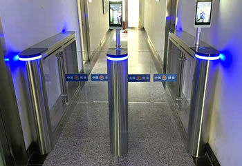 人臉識別擺閘之通道閘機(jī)廠家