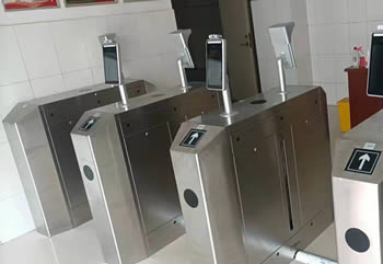 深圳翼閘廠家哪家價(jià)格好？